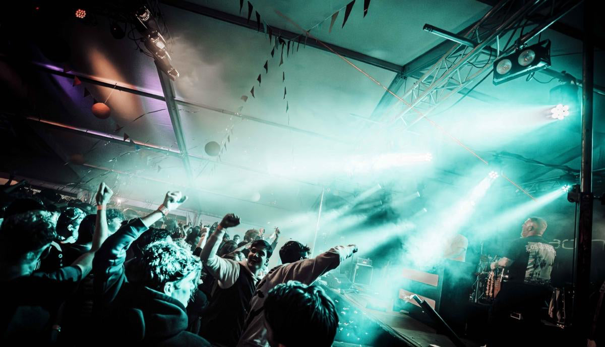 Tent festival set groot (Dj / Band)